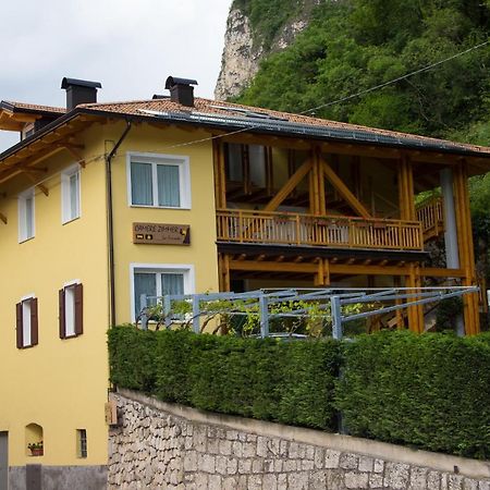 Affittacamere La Ferrata San Michele allʼAdige Buitenkant foto